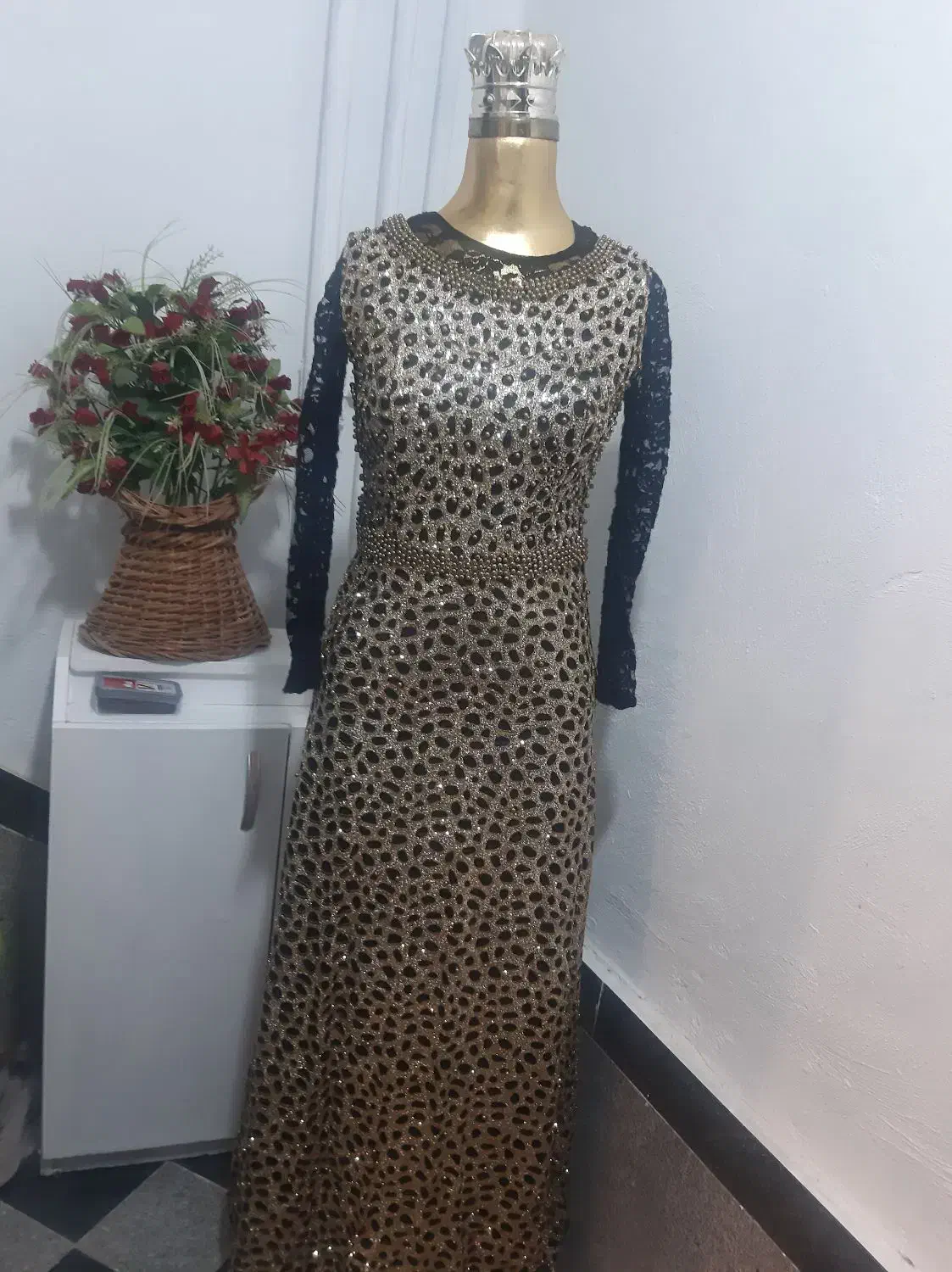 لباس مجلسی|لباس|مینودشت, |دیوار