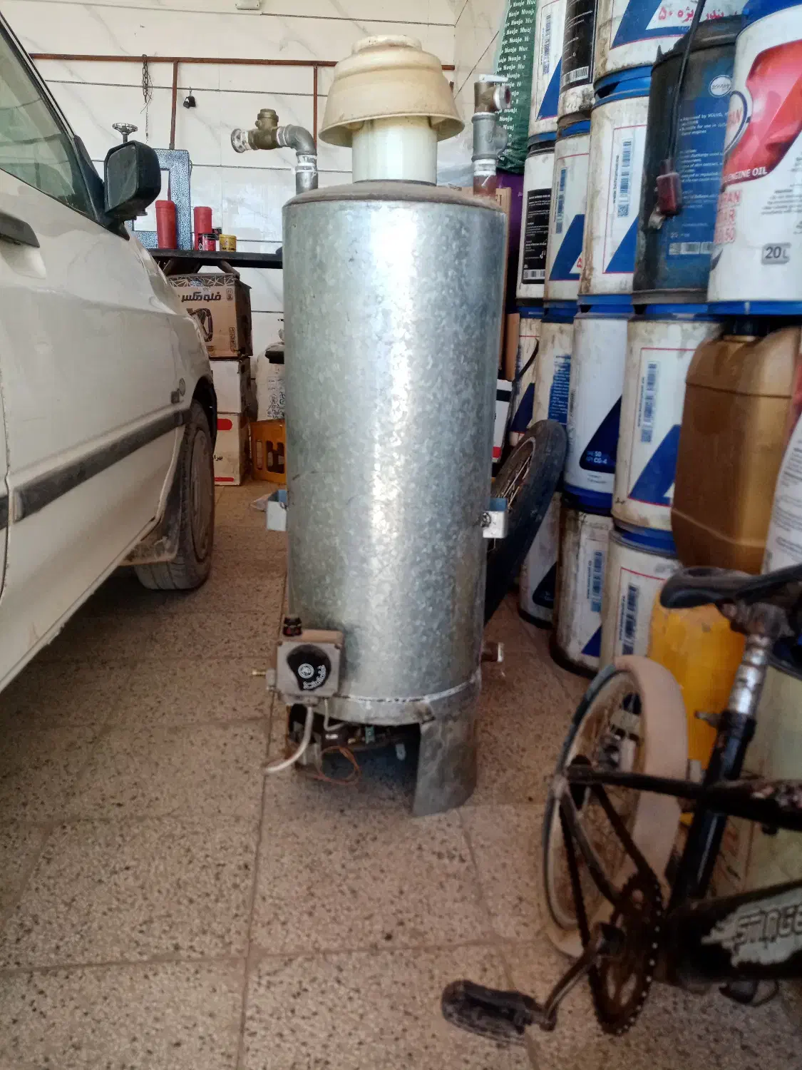 آبگرمکن دیواری پنجاه لیتری سالم مرتب|آبگرمکن، پکیج، شوفاژ|تربتحیدریه, پائین ولایت|دیوار