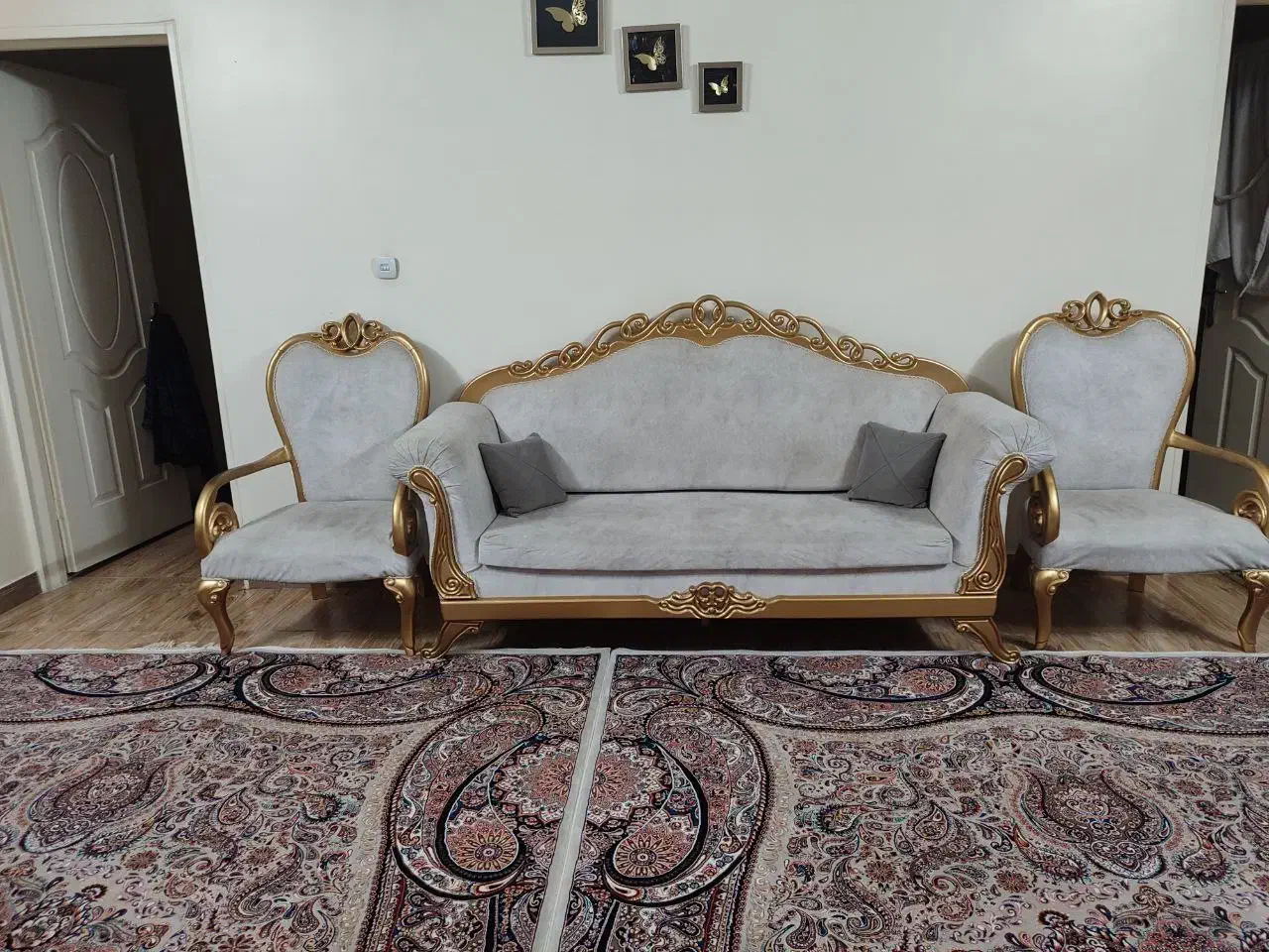 مبل سلطنتی|مبلمان خانگی و میز عسلی|باغستان, |دیوار