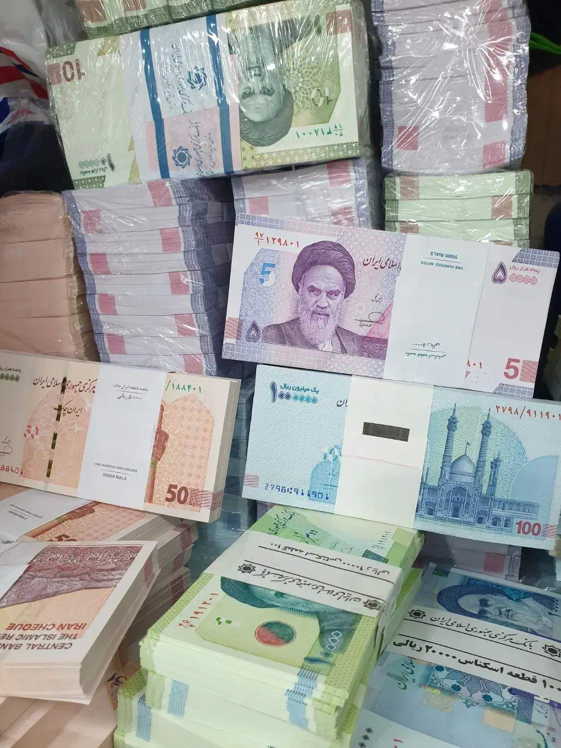 اسکناس نو ،پول نو، دلار، کلکسیونی|کلکسیون سکه، تمبر، اسکناس|تهران, تهران‌نو|دیوار