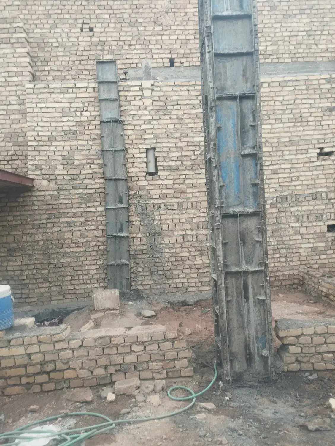 ریختن ستون و شناج|خدمات پیشه و مهارت|میبد, |دیوار