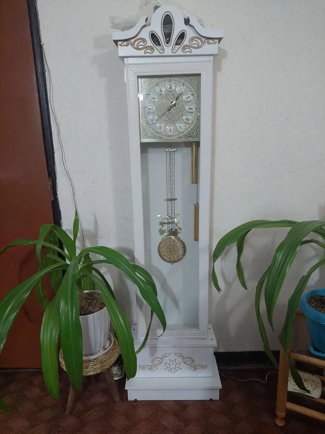 ساعت ایستاده کاملاسالم|ساعت دیواری و تزئینی|شاهین‌شهر, شهرک سایت|دیوار