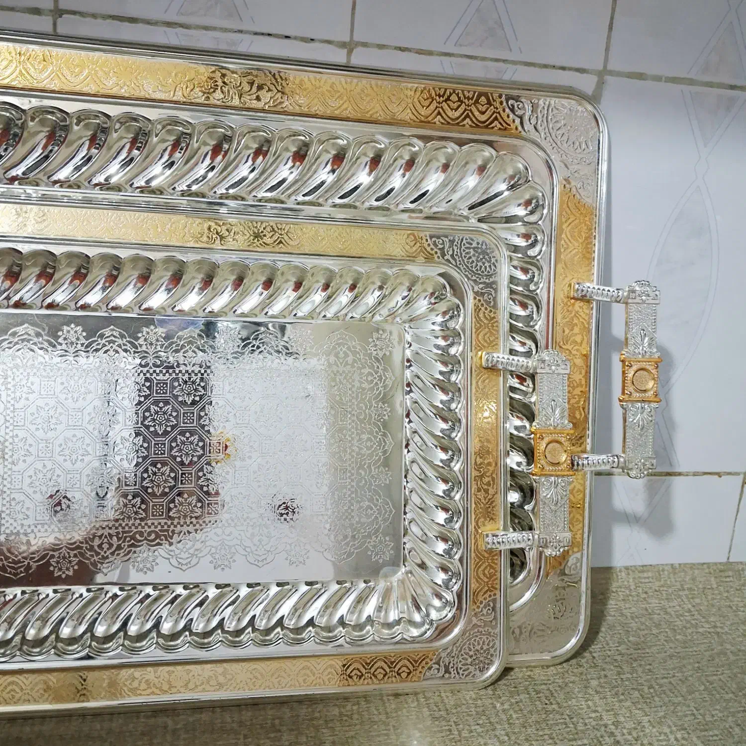 سینی|کلکسیون اشیاء عتیقه|زنجان, |دیوار