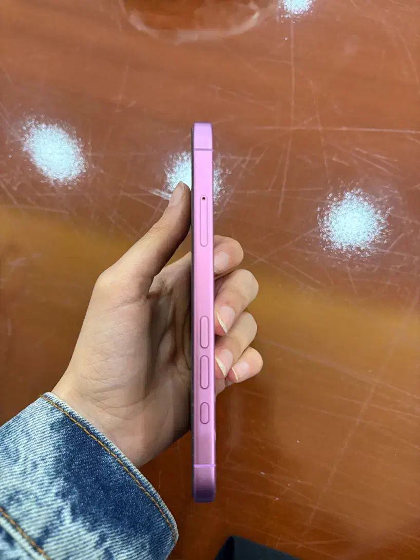 آیفون ۱۶ نرمال|موبایل|اردبیل, |دیوار