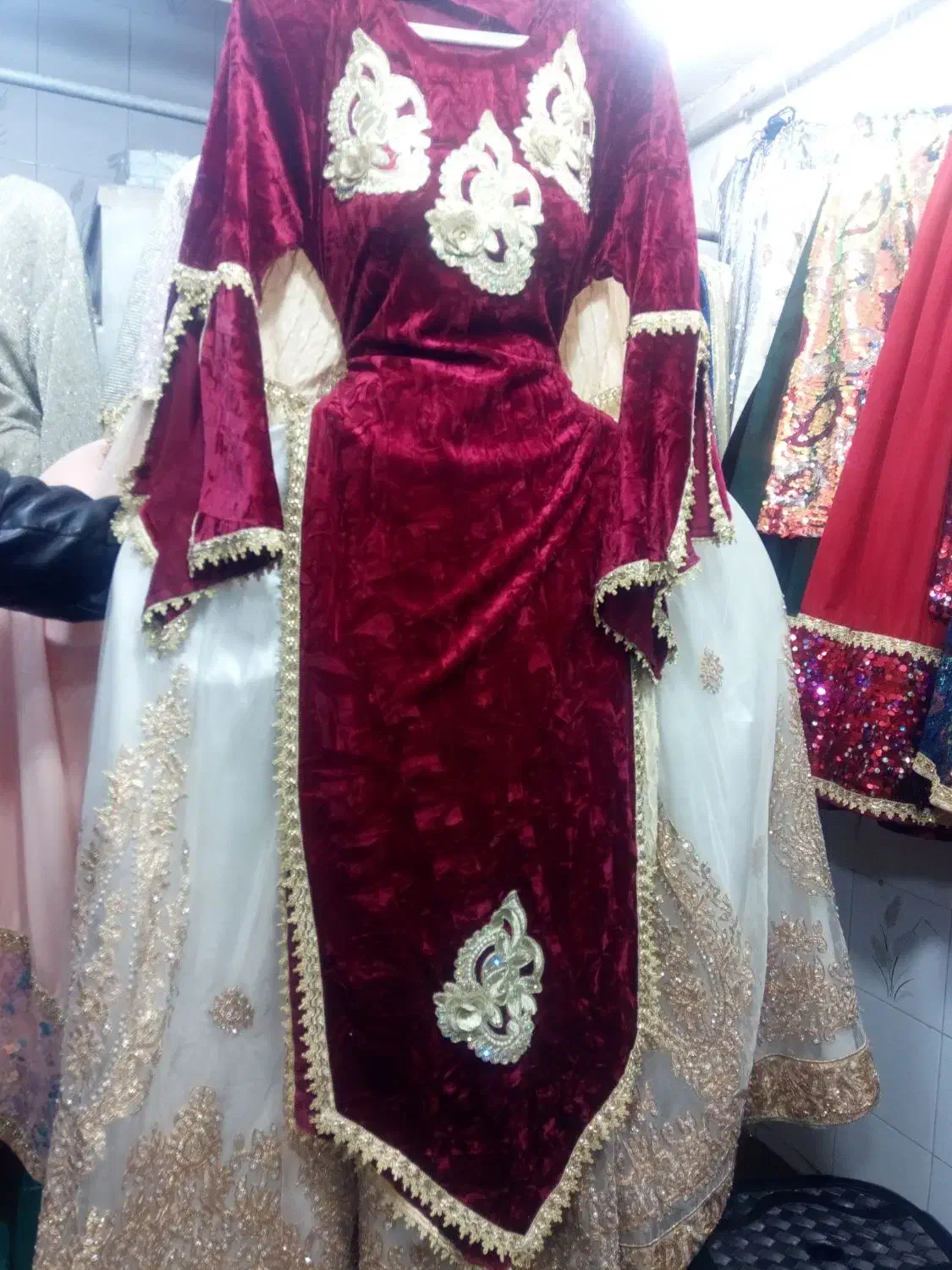 لباس محلی|لباس|مرودشت, ابوذر شمالی|دیوار