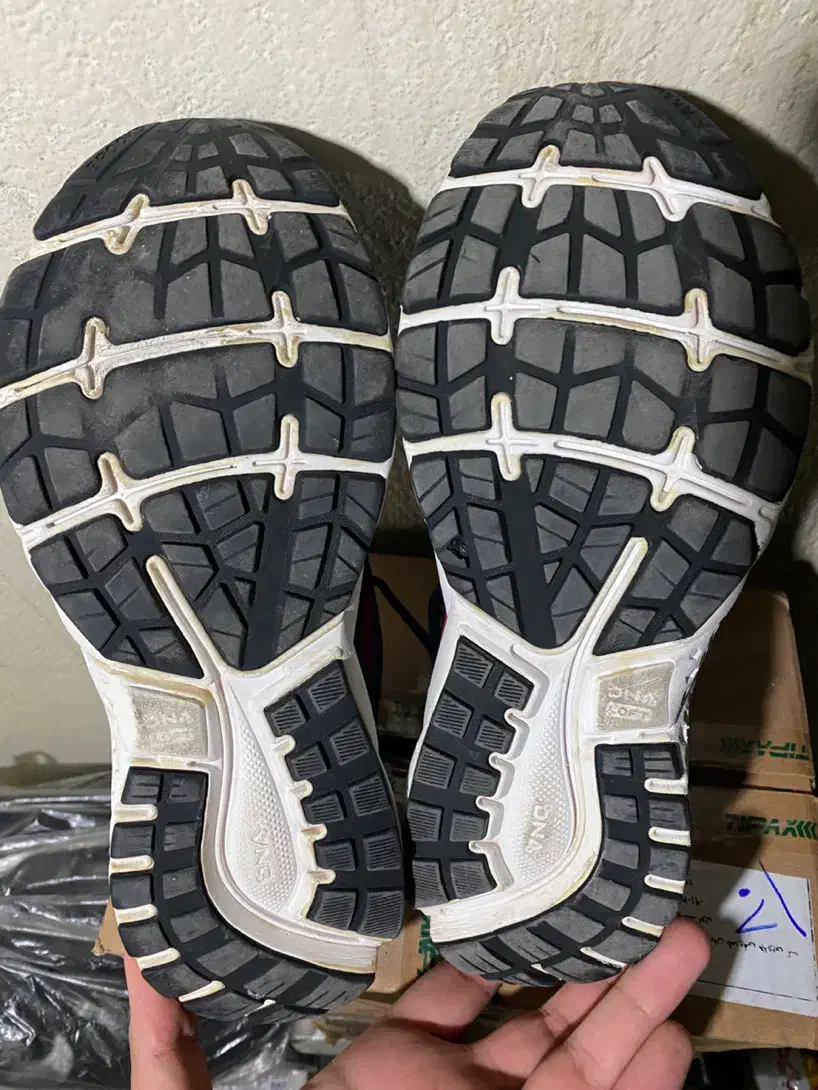 کتونی بروکس اورجینال|کیف، کفش، کمربند|تهران, آهنگ|دیوار