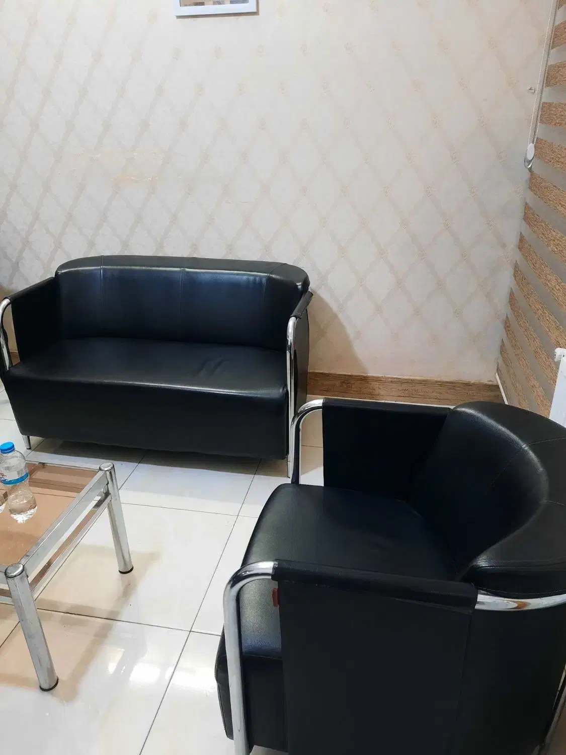 نیم ست اداری چرم برند کامپی سیستم|مبلمان اداری|مشهد, ایثار|دیوار