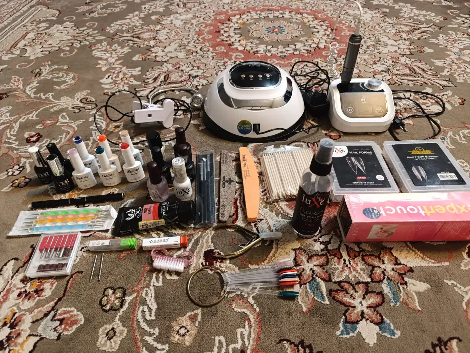 فروش لوازم کاشت ناخن|آرایشی، بهداشتی، درمانی|گرگان, |دیوار