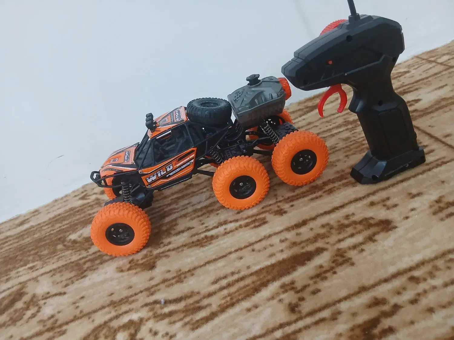 ماشین کنترلی|اسباب‌‌بازی|جلفا, |دیوار