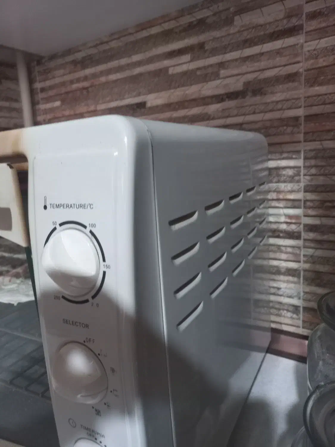 توستر برقی برند myson|اجاق گاز و لوازم برقی پختوپز|رشت, معلم|دیوار