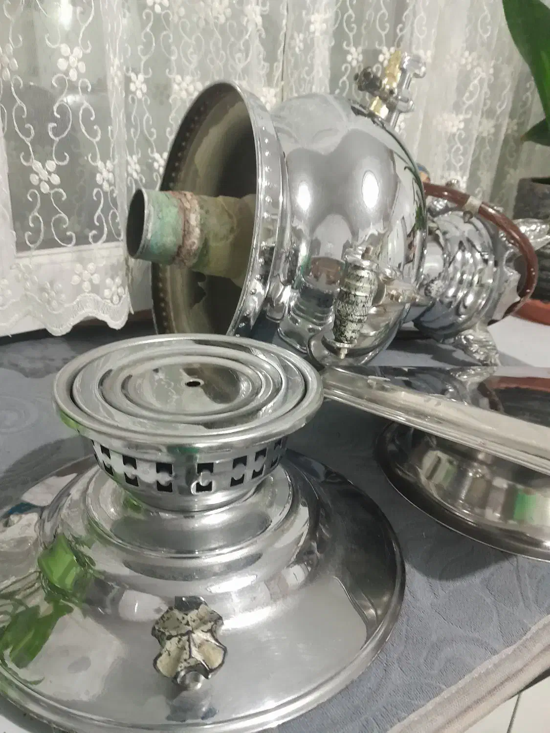 سماور گازی  باسینی وکاسه وسماور برقی با قوری|سماور، چای‌ساز، قهوه‌ساز|تهران, نازی‌آباد|دیوار