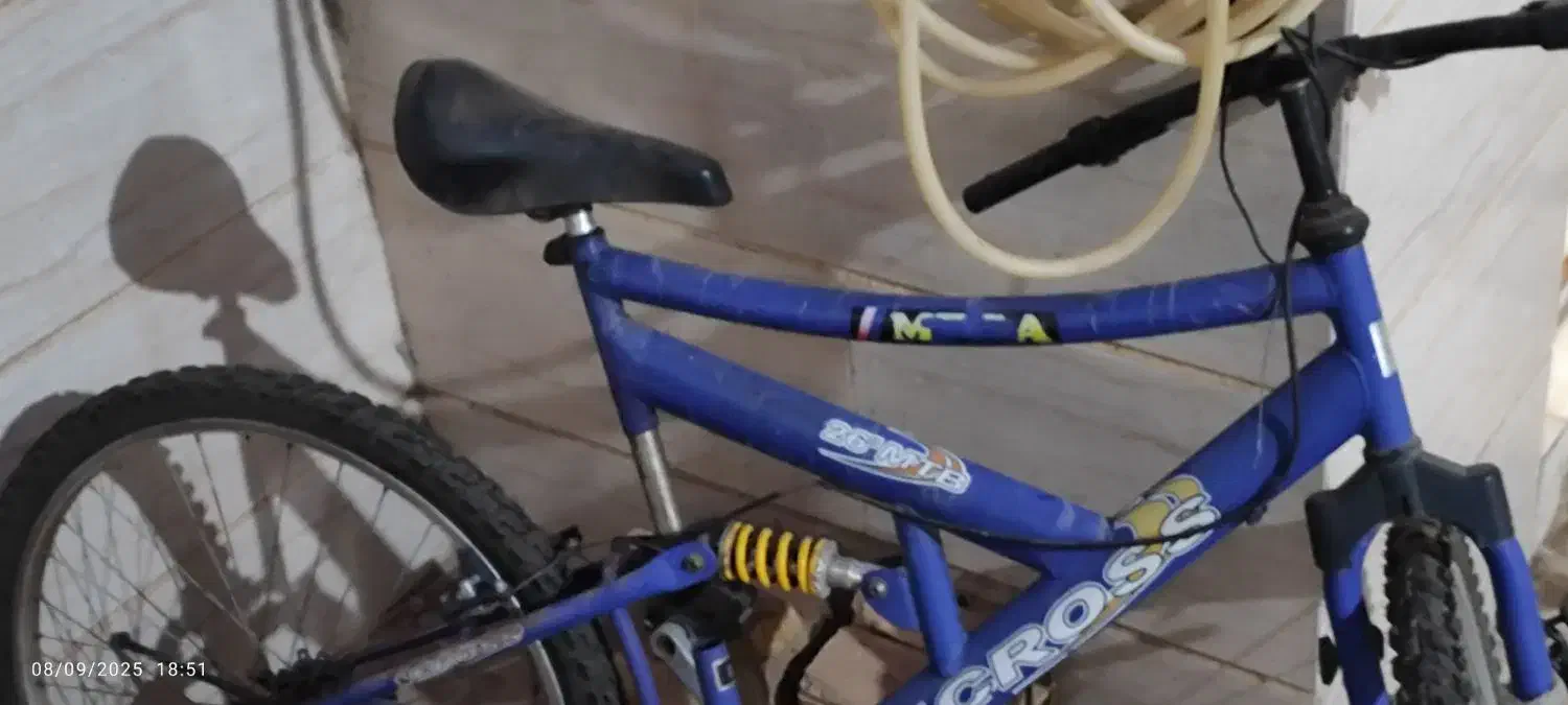 دوچرخه ۲۶سالم سه سال خواب لاستیک نو|دوچرخه، اسکیت، اسکوتر|قزوین, |دیوار