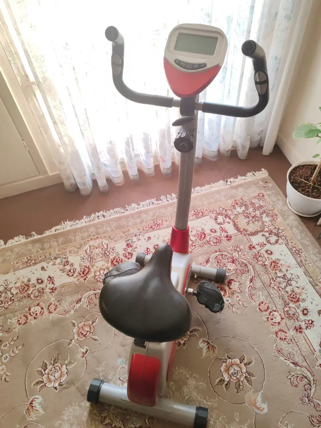 دوچرخه ثابت|تجهیزات ورزشی|تهران, شهرک شهید رجایی (کوی نوبنیاد)|دیوار