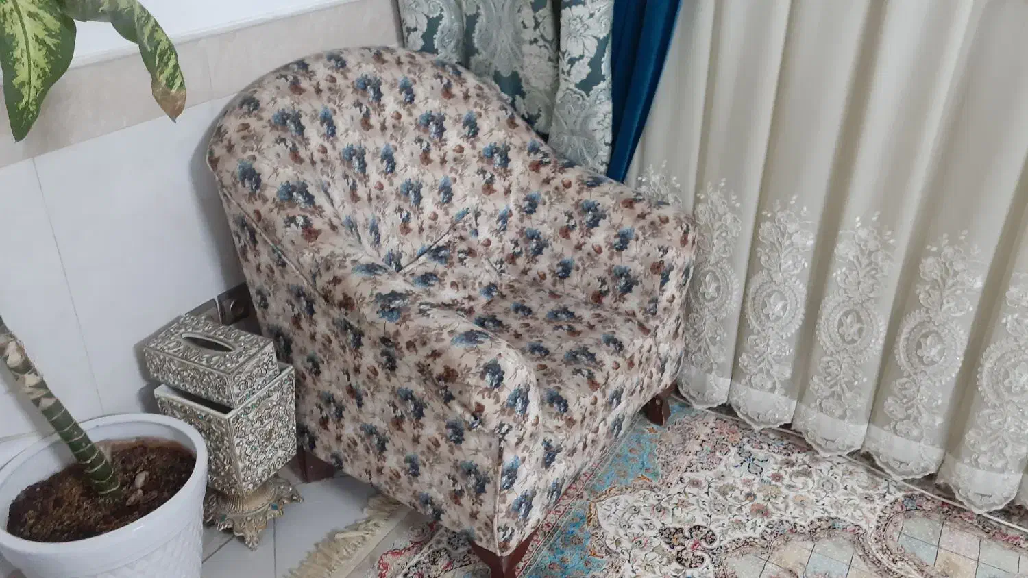 مبل راحتی ۷نفره|مبلمان خانگی و میز عسلی|قم, انسجام|دیوار