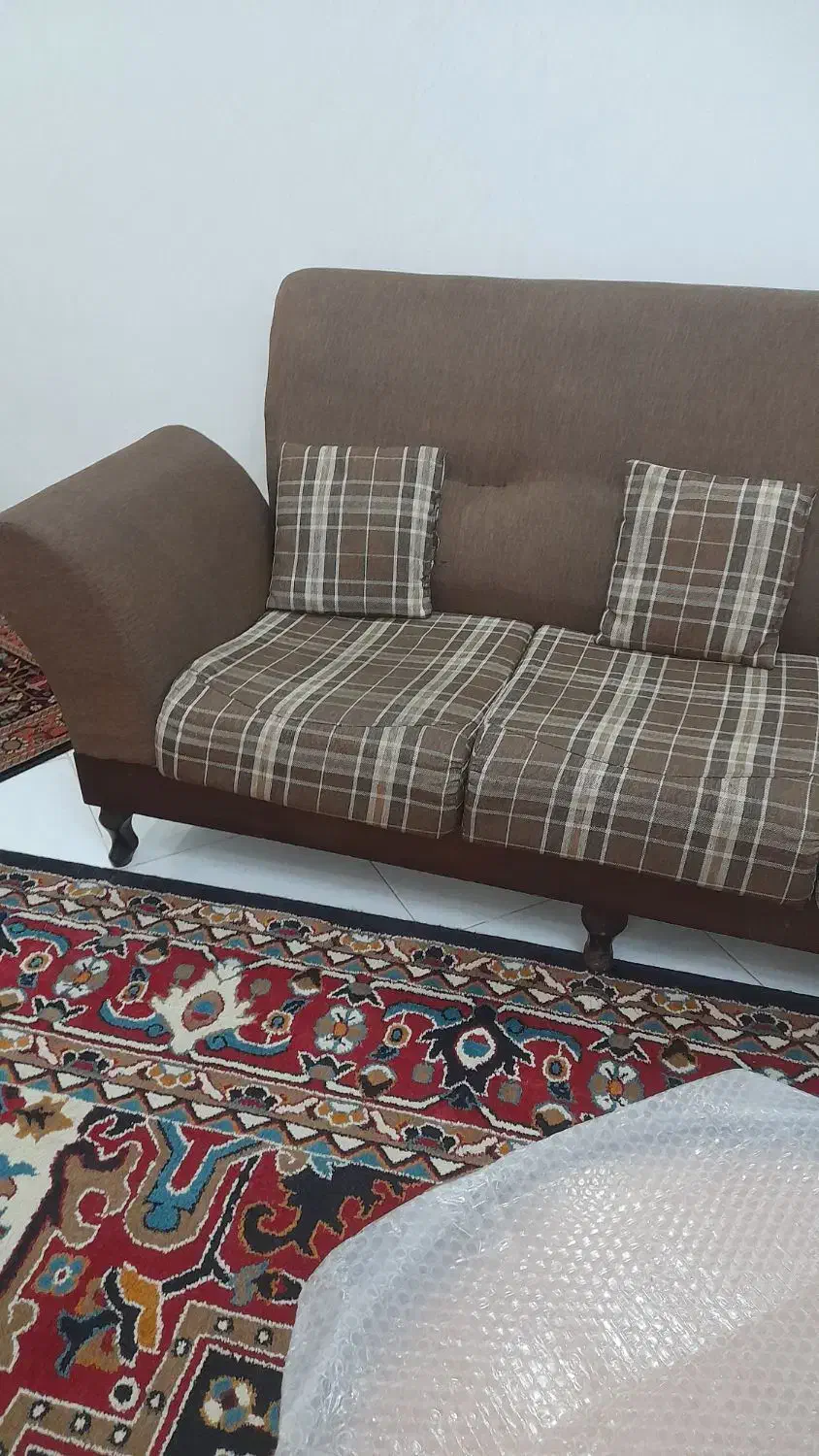 مبل راحتی|مبلمان خانگی و میز عسلی|کرج, باغستان|دیوار