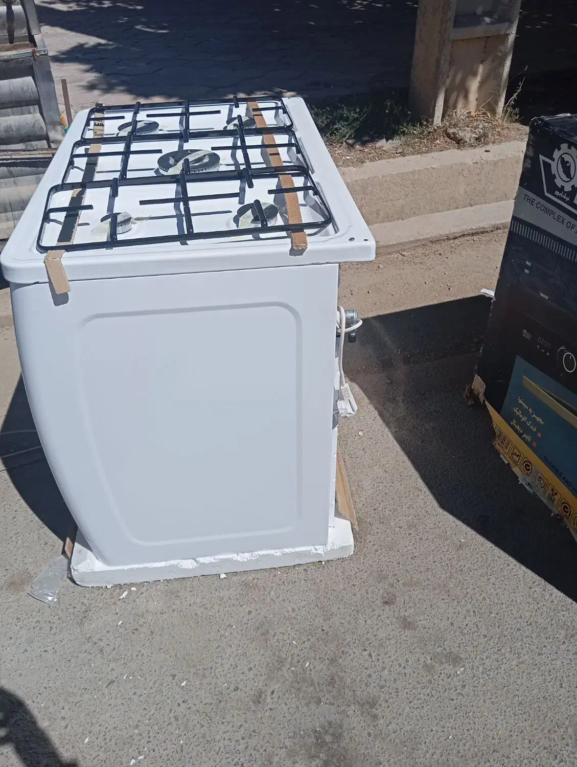 اجاق گاز طرح فر ایران شرق کلاسیک نونو|اجاق گاز و لوازم برقی پخت‌وپز|برخوار, |دیوار