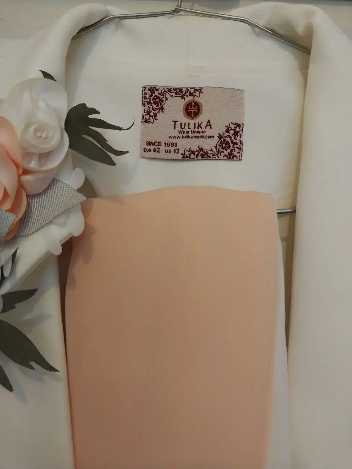 کت مجلسی|لباس|تبریز, |دیوار