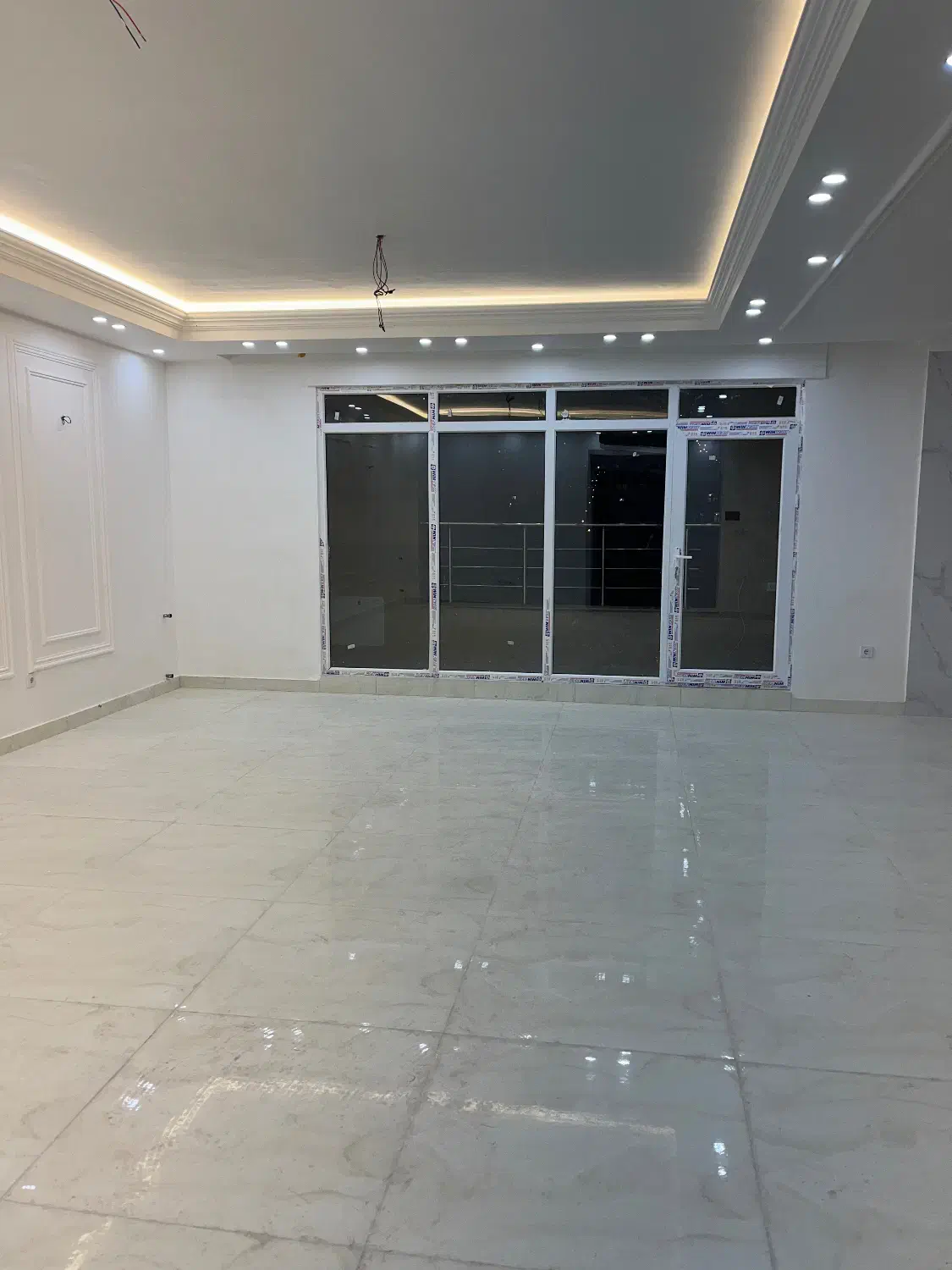 ۱۶۰مترتک واحدی پاسداران|فروش آپارتمان|ایلام, |دیوار