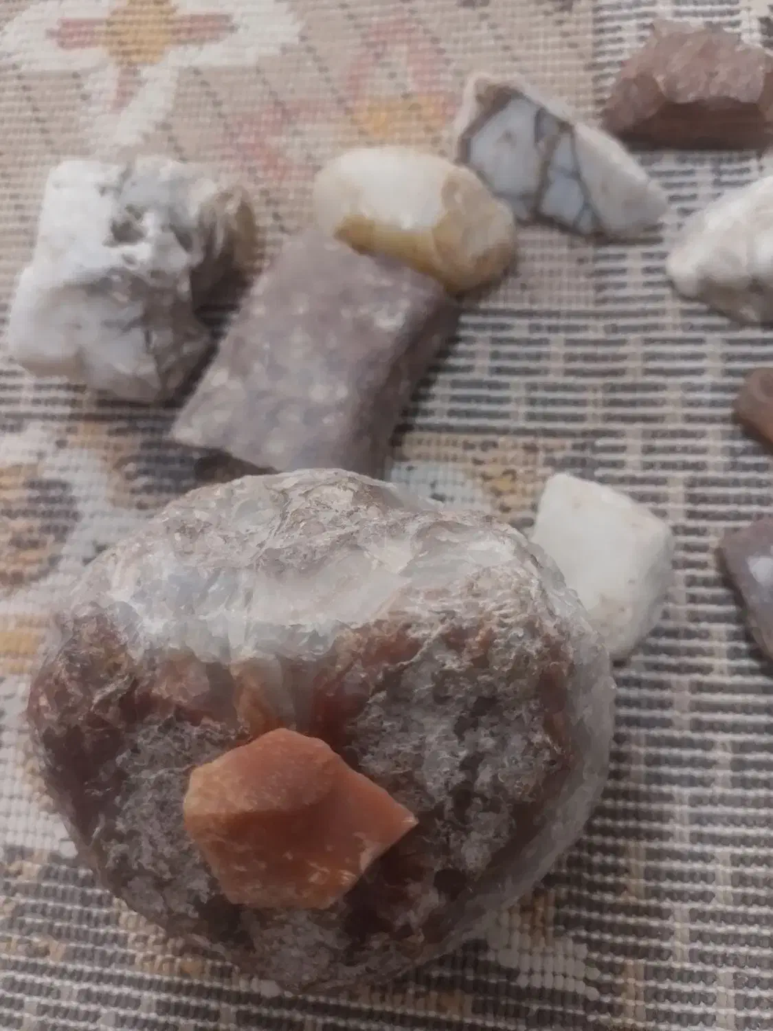 سنگ قیمتی|جواهرات|میانه, |دیوار