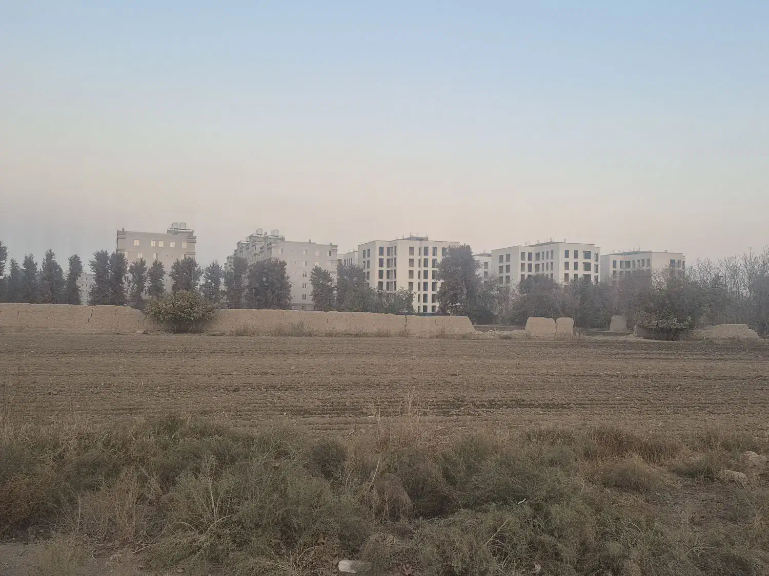 ۱۹۰۰۰ هزار متر زمین سنددار چهاردانگه گلشهر|فروش زمین و ملک کلنگی|چهاردانگه (تهران), |دیوار