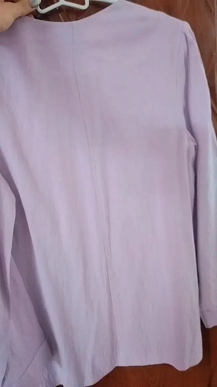 لباس زنانه|لباس|حمیدیا, |دیوار