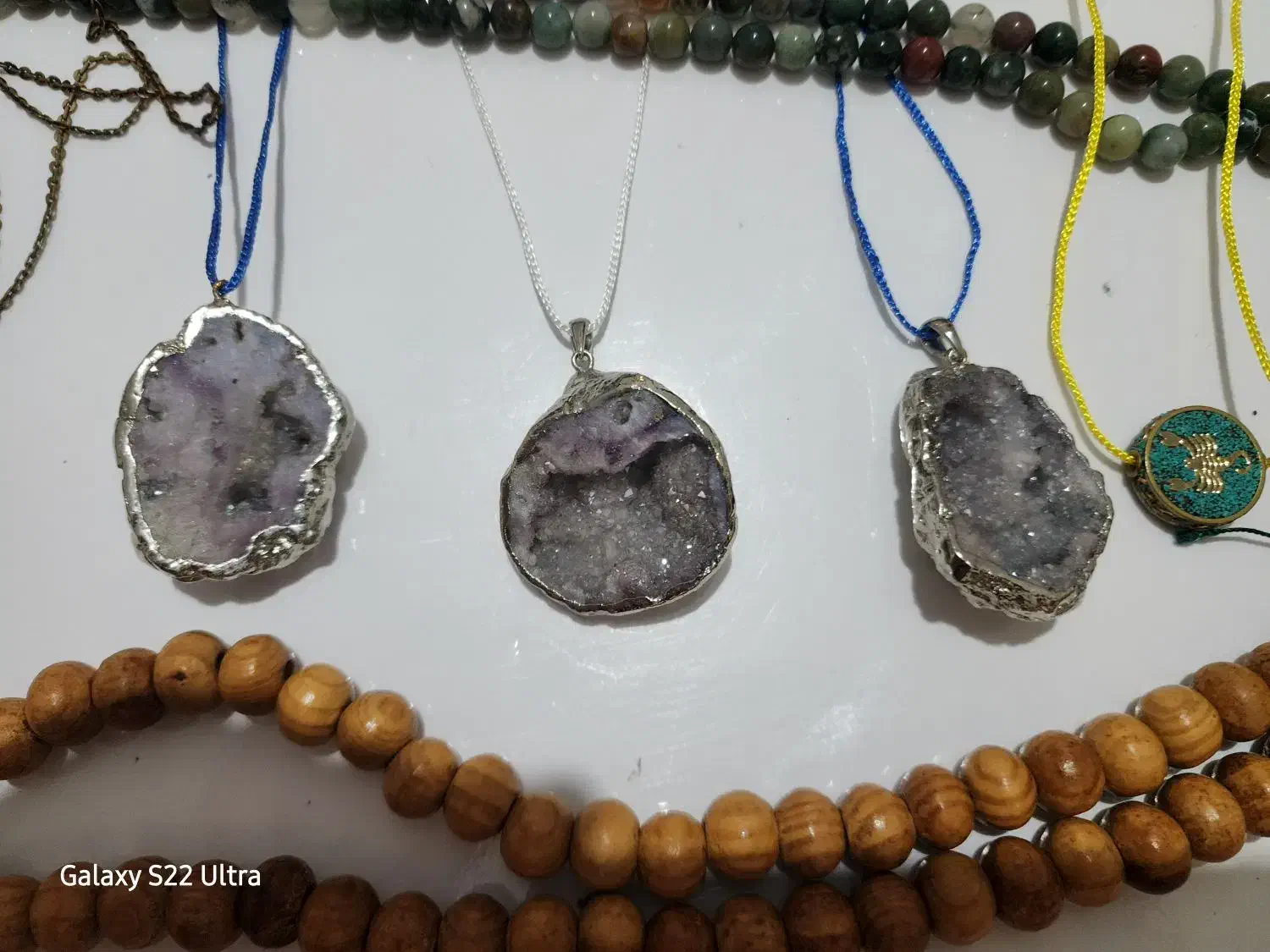 کردنبند و تسبیح و دستبند و زنجیر سنگ اصل|جواهرات|رشت, دیلمان|دیوار