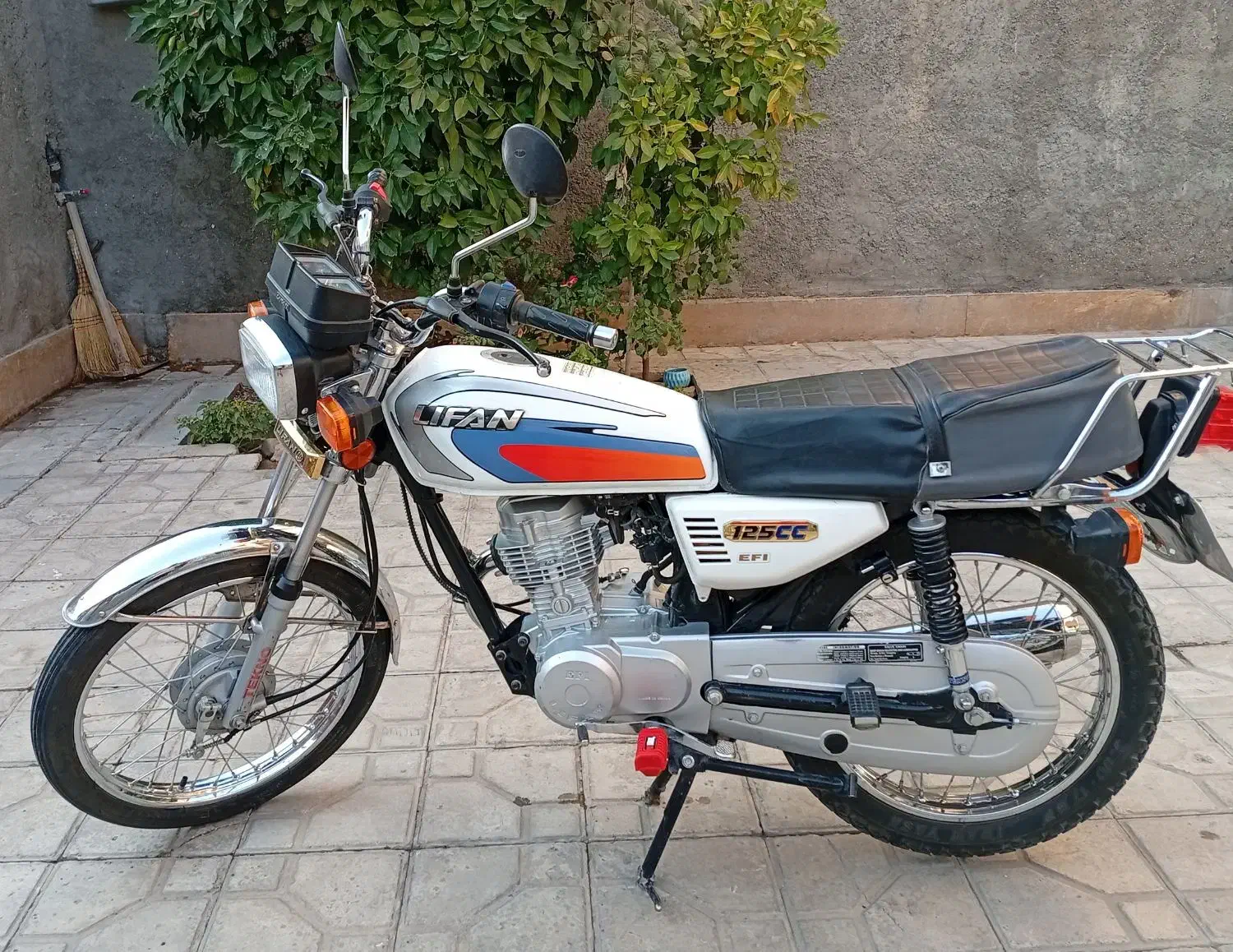 موتور ۱۲۵ لیفان ۱۴۰۱|موتورسیکلت|مرودشت, بیست متری بیمارستان|دیوار