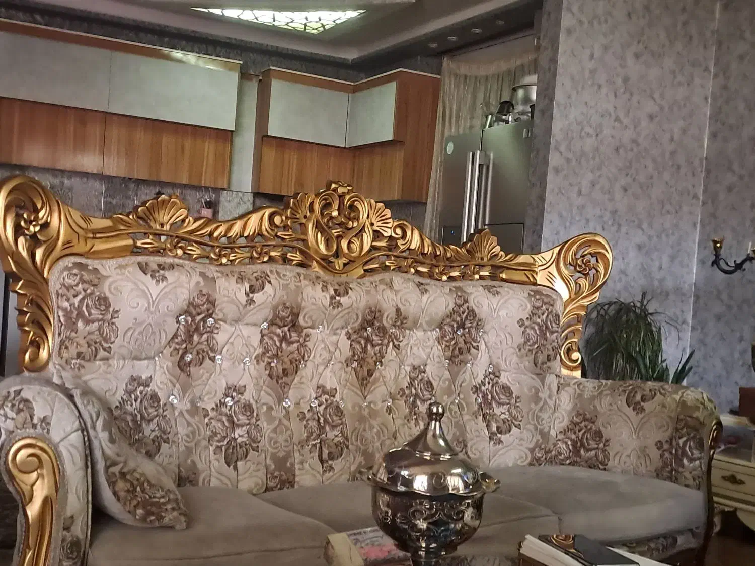 مبل سلطنتی ۹ نفره|مبلمان خانگی و میز عسلی|همدان, |دیوار