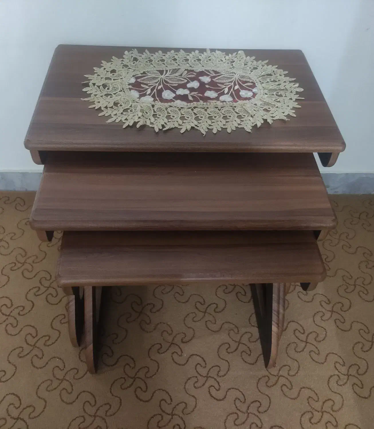 مبل هشت نفره و میز عسلی|مبلمان خانگی و میز عسلی|سمنان, |دیوار