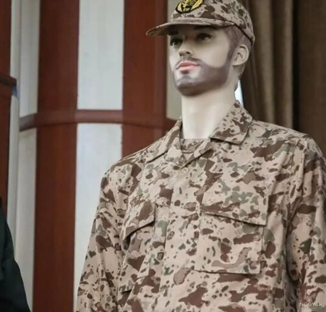 لباس سربازی (سپاه)|لباس|تربت‌حیدریه, قائم|دیوار