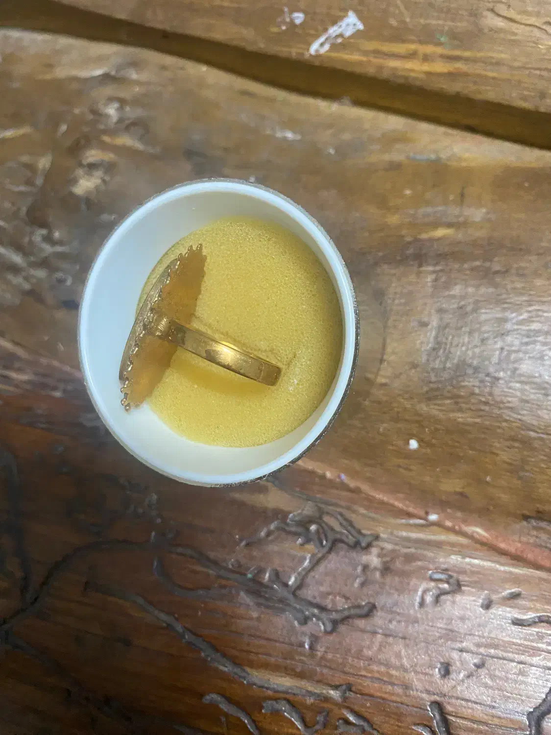 انگشتر|جواهرات|شیراز, فرهنگ شهر|دیوار