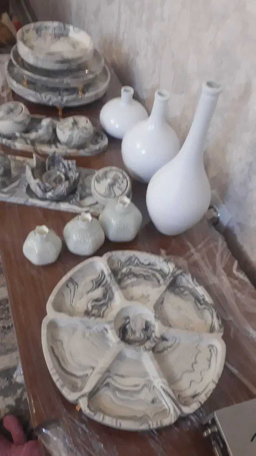 چند تیکه وسایل دکوری فروشی باتخفیف همش یک تومن|صنایع دستی و سایر لوازم تزئینی|چناران, |دیوار