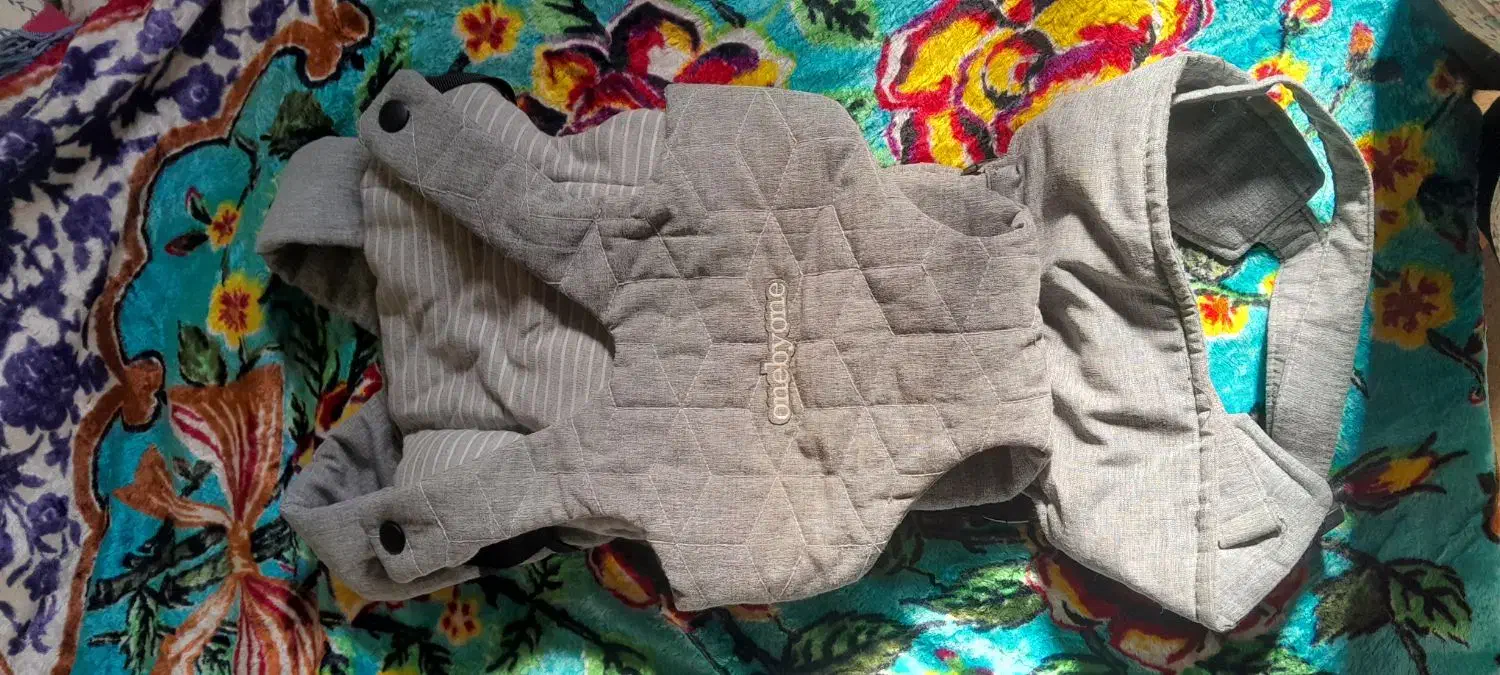 اغوشی|کالسکه و لوازم جانبی|بم, |دیوار