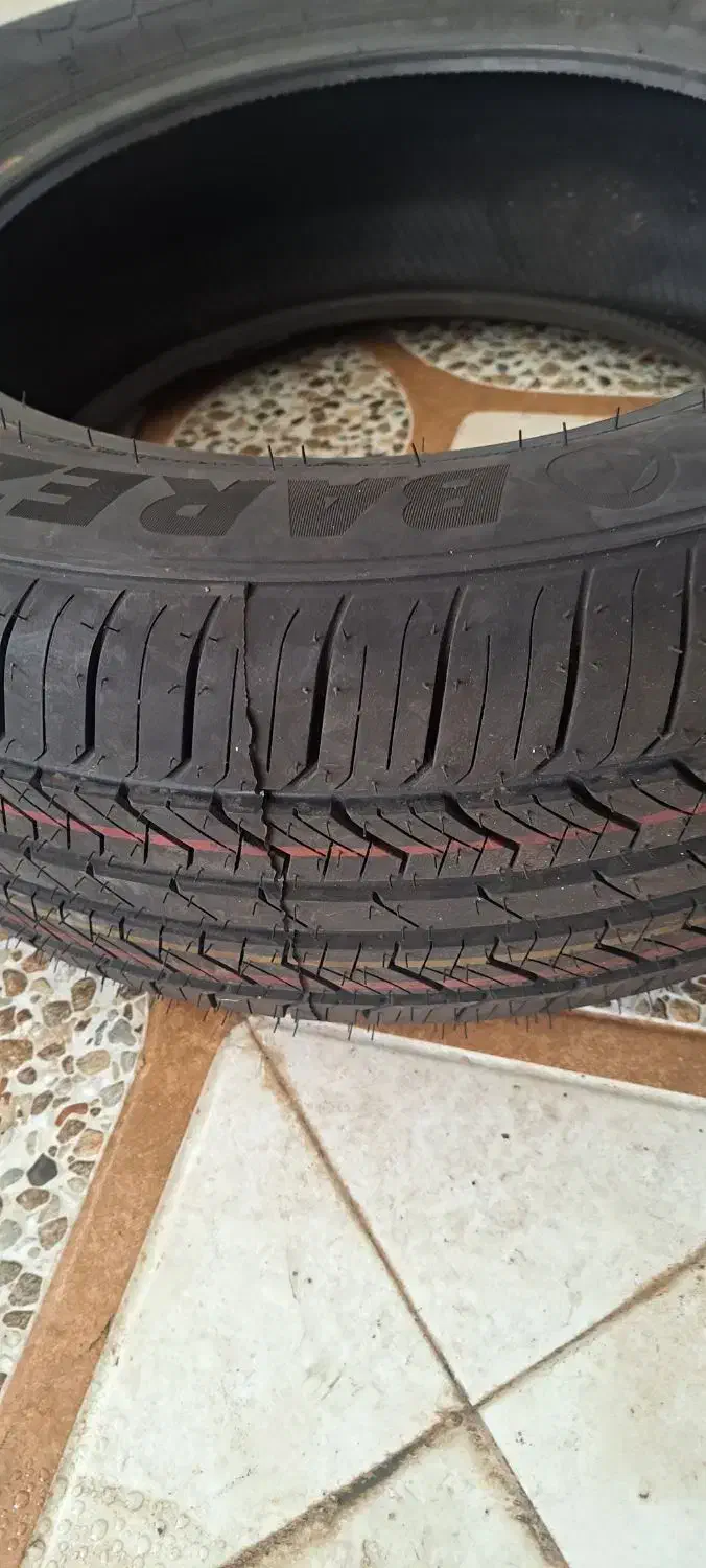 لاستیک نو  بارز  205 زیر قیمت|قطعات یدکی و لوازم جانبی|ماکلوان, |دیوار