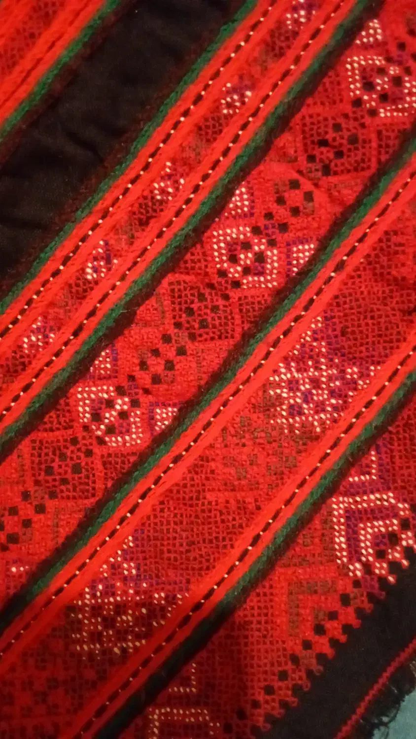 خیاط چرخ و دست هستم|لباس|زاهدان, |دیوار