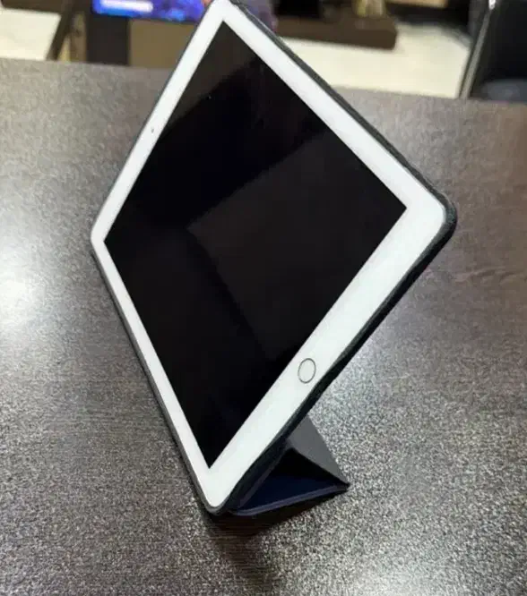 ipad5 sim 128 gig|تبلت|تبریز, |دیوار