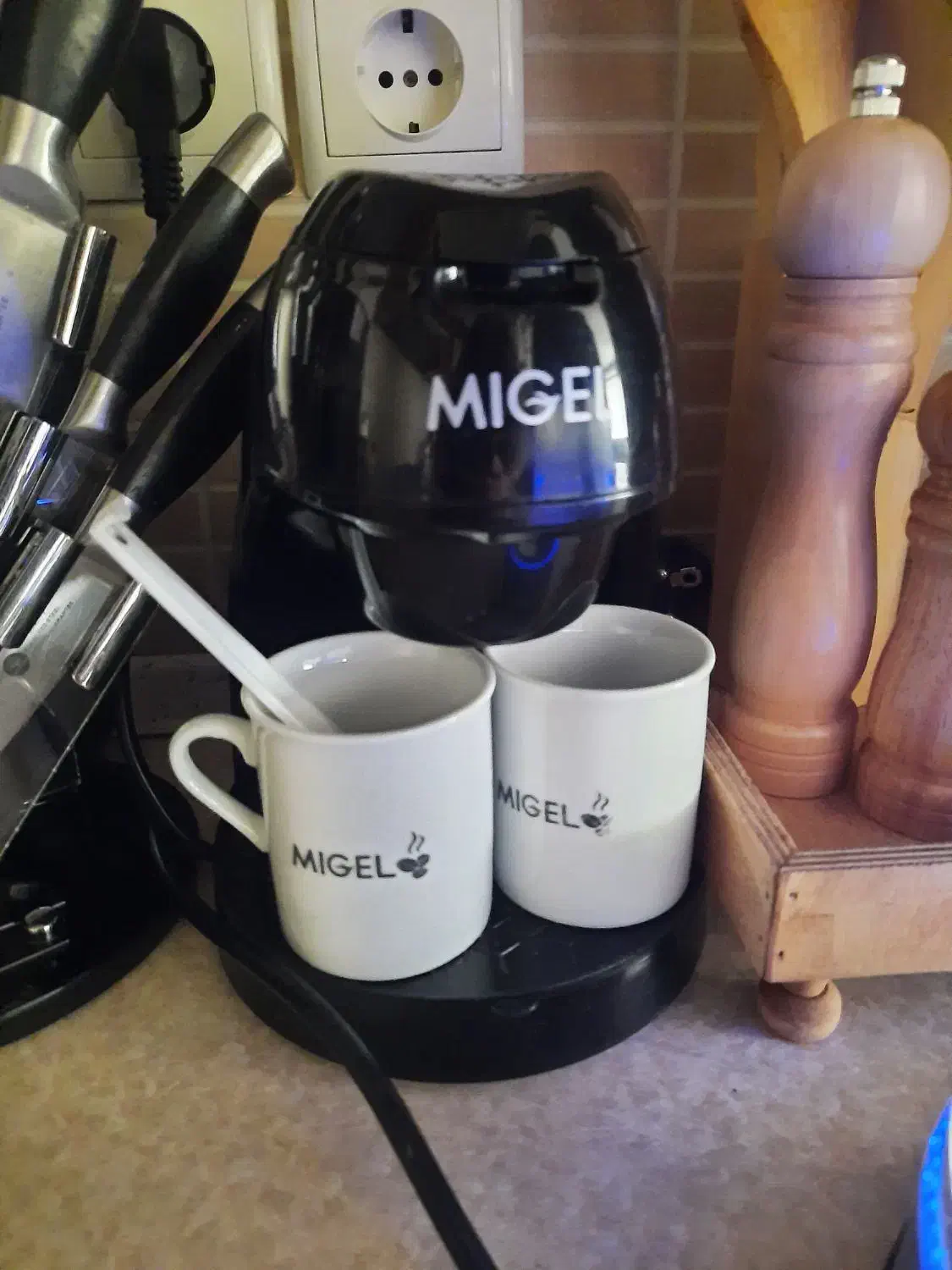 قهوه ساز میگل|سماور، چای‌ساز، قهوه‌ساز|کیش, |دیوار