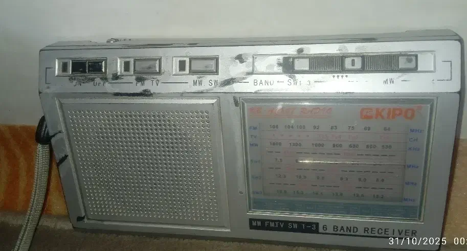 فروش فوری رادیو ۶موج|کلکسیون اشیاء عتیقه|کاشمر, |دیوار