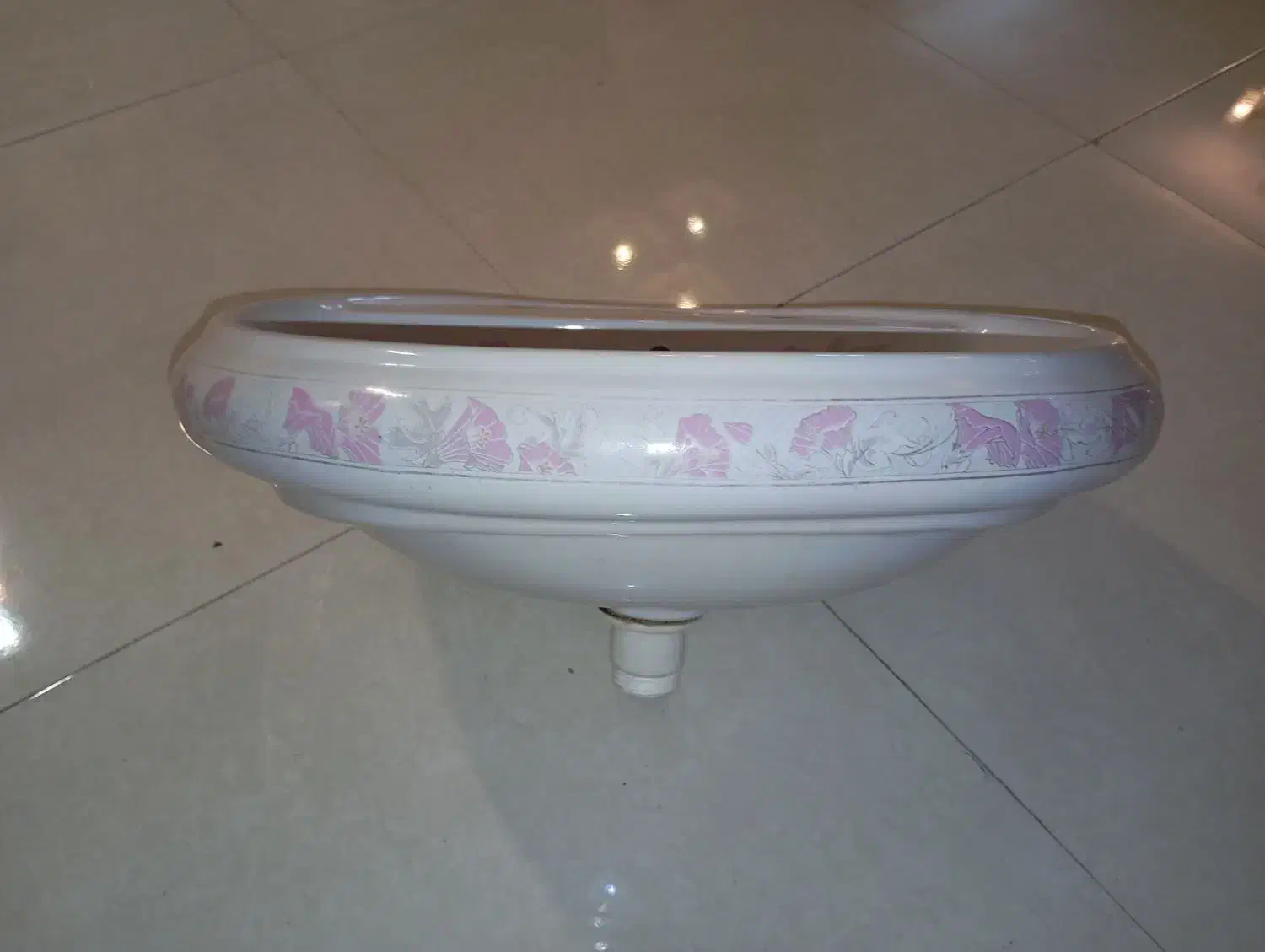 روشویی و پایه دست شویی|لوازم سرویس بهداشتی|مشهد, جاهد شهر|دیوار