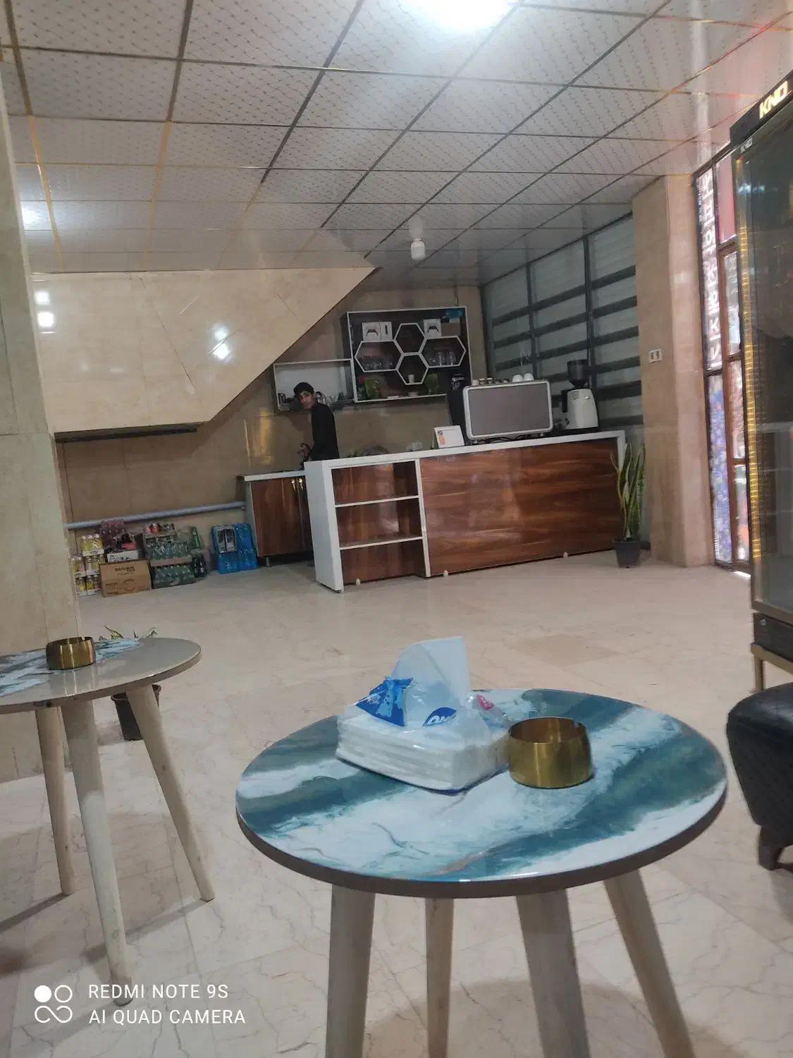 ملک تجاری سوران ازادی فلکه سنگی|فروش مغازه و غرفه|سیب و سوران, |دیوار