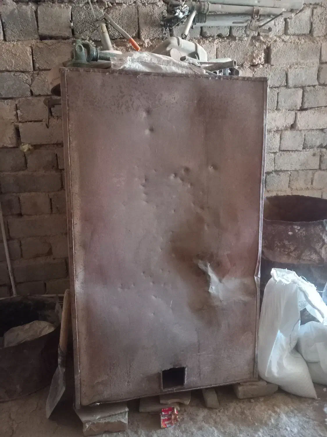 کنو ارد وگندم وجو|لوازم جانبی حیوانات|دهگلان, |دیوار