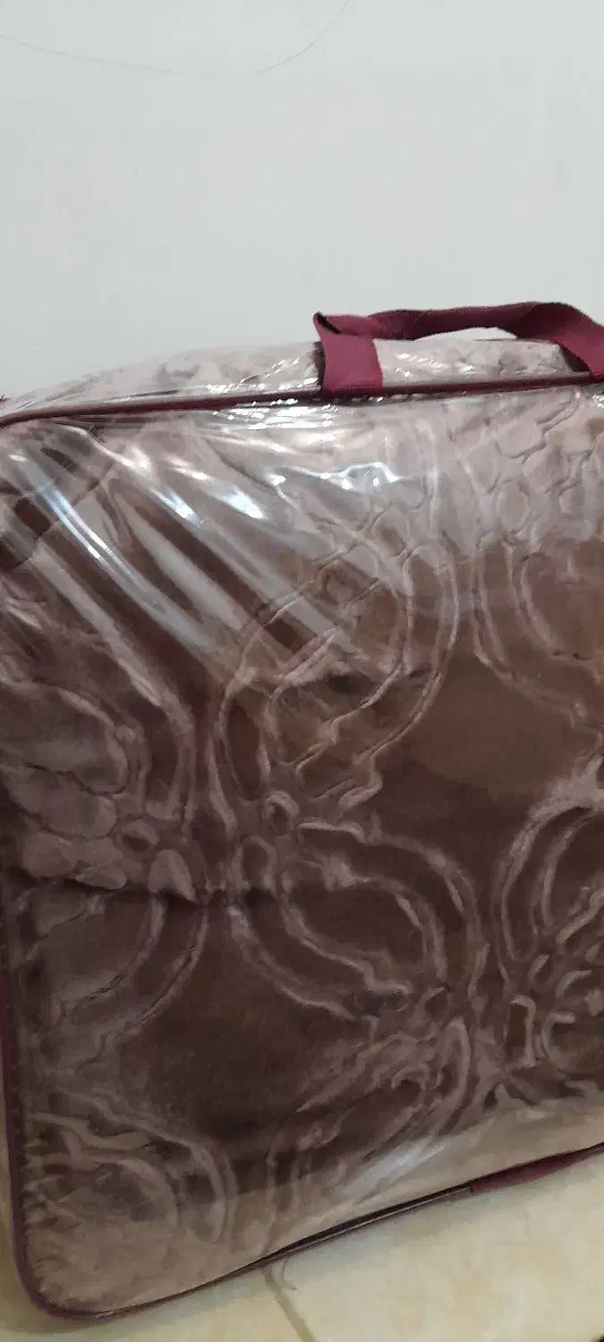 پتو دو نفره  بهترین قیمت|رختخواب، بالش، پتو|جیرفت, |دیوار