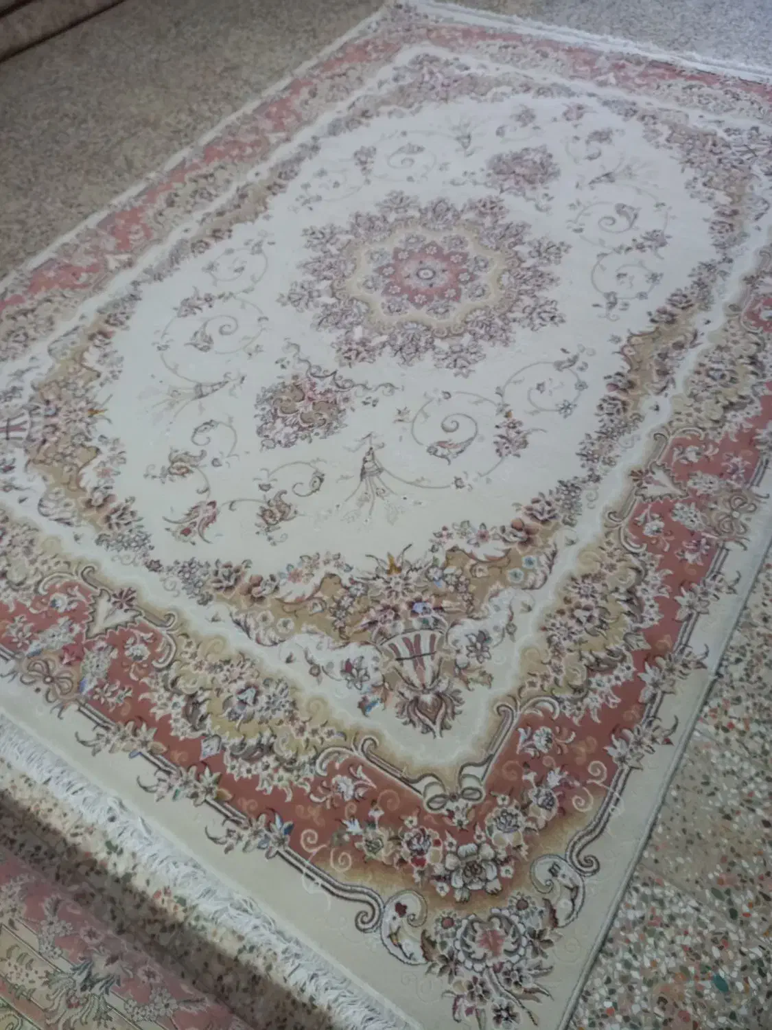 فرش۱۲متری و۹متری کرم|فرش|کوهدشت, |دیوار