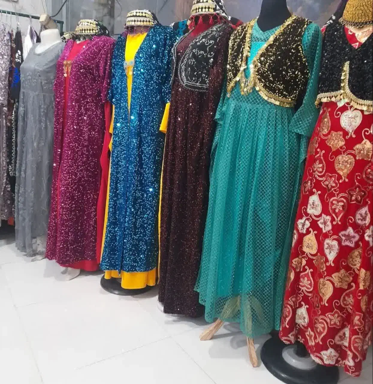 اجاره لباسهای محلی بی نظیر در استان لرستان|لباس|خرمآباد, |دیوار