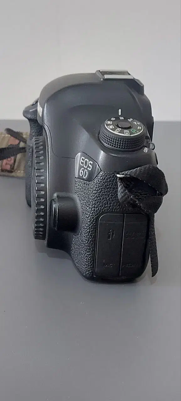 بدنه دوربین Canon Eos 6D|دوربین عکاسی و فیلم‌برداری|تهران, فلسطین (میدان انقلاب)|دیوار