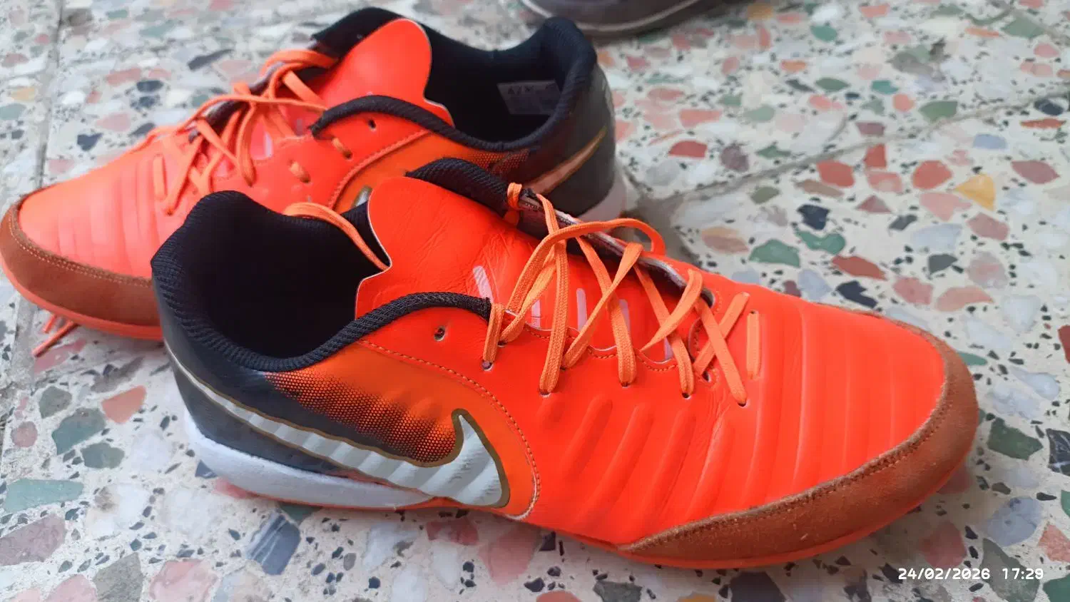 کفش سالن|کیف، کفش، کمربند|کوهدشت, |دیوار