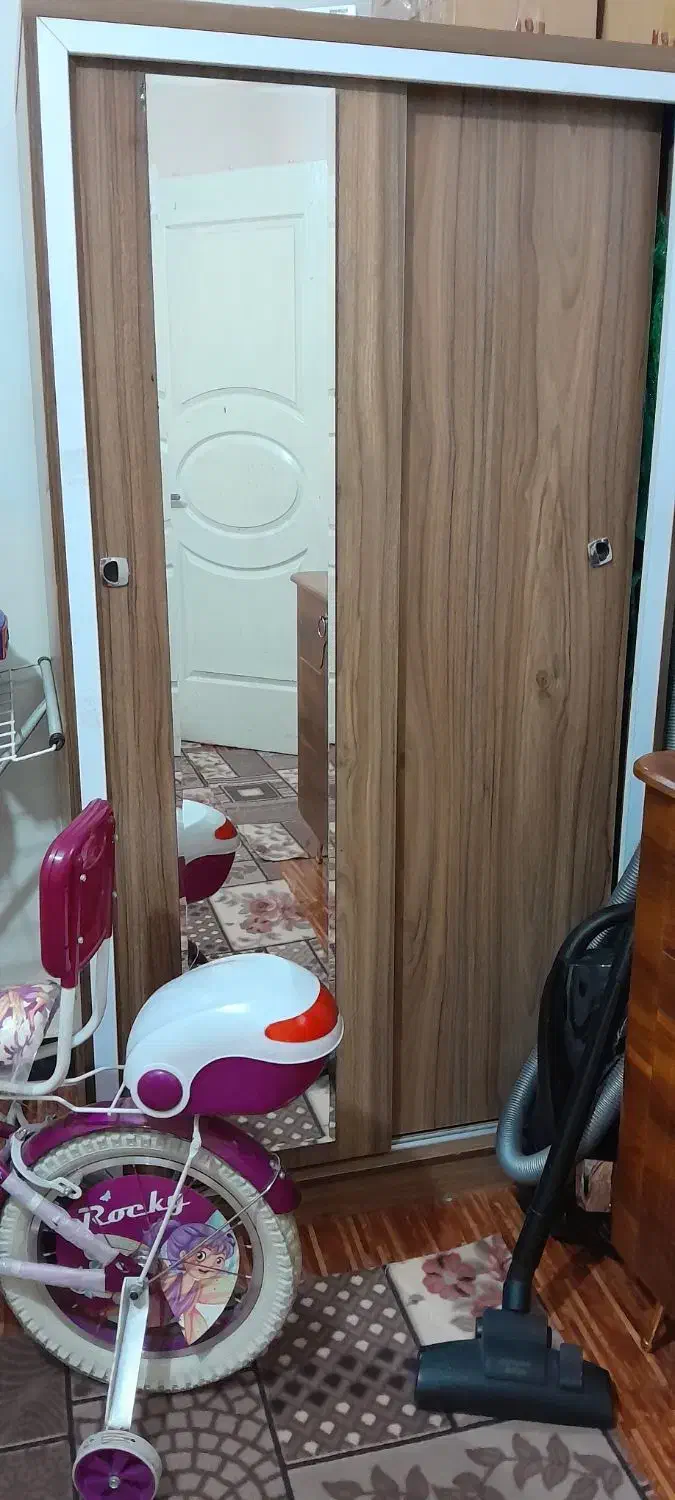 کمد در حد نو بدون هیچ خط و خشی|جاکفشی، کمد، دراور|پاکدشت, پاکدشت (مامازند)|دیوار