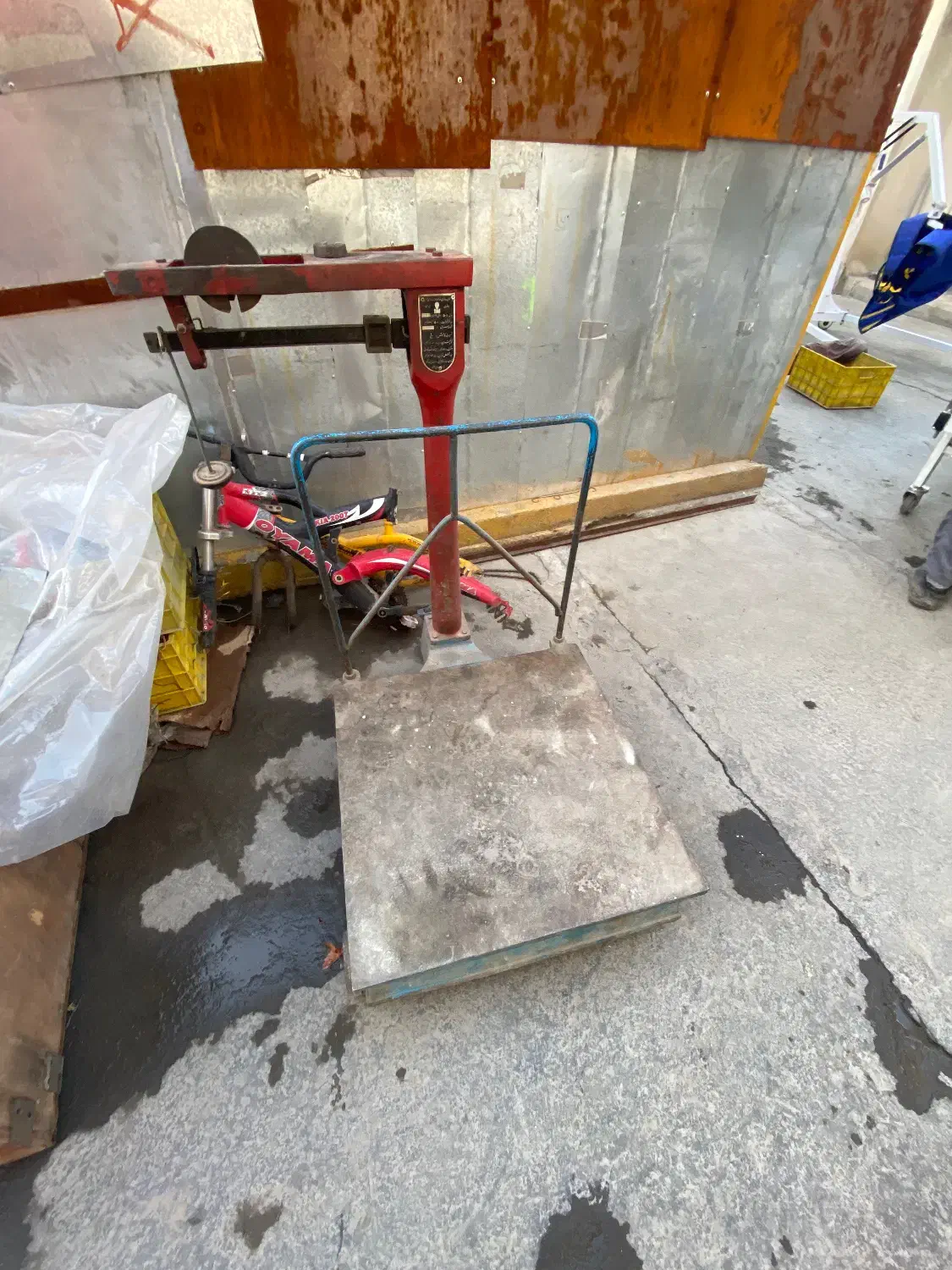 ترازو سنگی|فروشگاه و مغازه|هشتگرد, شهرک اقدسیه|دیوار