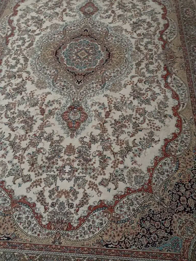 دو تخته فرش ۹ متری ۷۰۰ شانه ۲۵۵۰ تراکم اصل|فرش|اسلام‌شهر, شهرک مصطفی خمینی|دیوار