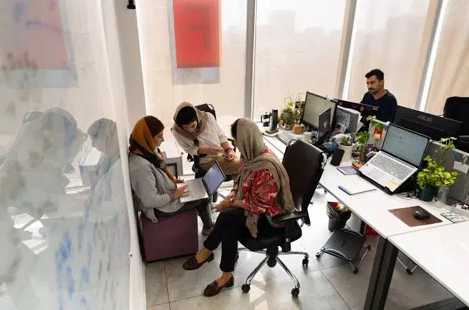 جذب نیروی فروش و تولید محتوا|استخدام اداری و مدیریت|محمدشهر, محمدشهر|دیوار